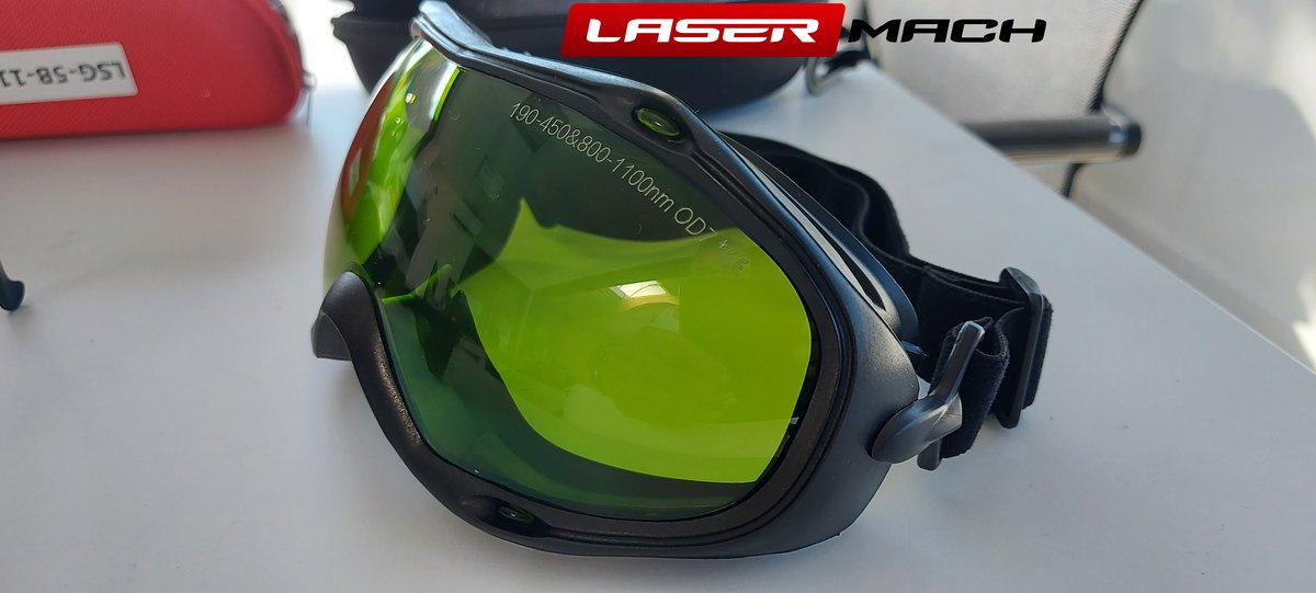 Safety eyewear for laser welding and laser cleaning Safety goggles for laser welding and laser